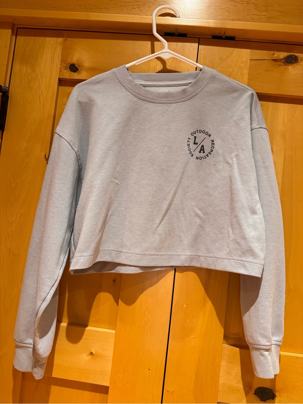 Old Navy Active Light Gray Cropped Sweatshirt